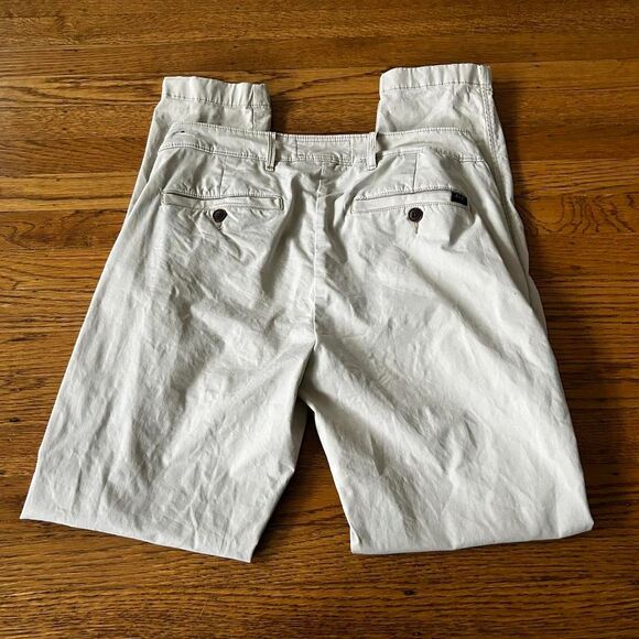 Abercrombie & Fitch Beige Pants/ khaki's - Picture 4 of 8